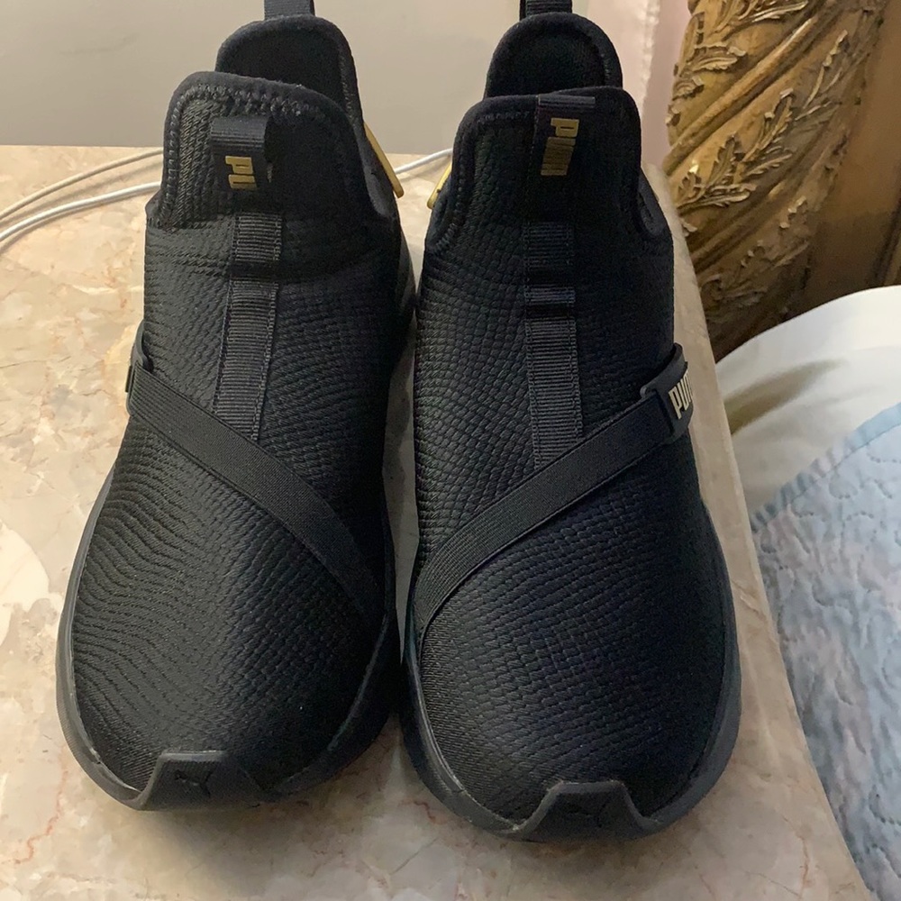 Euc puma women sneakers